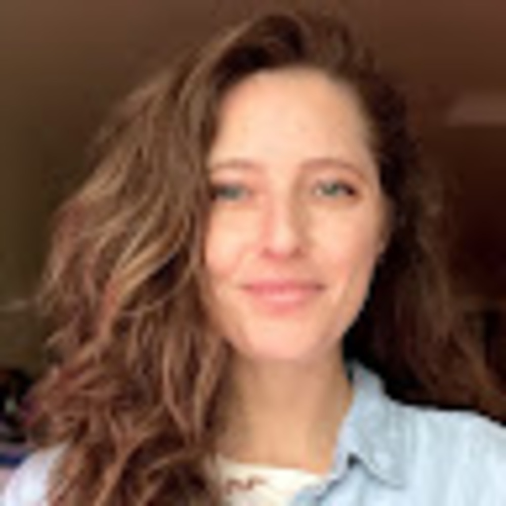 Meet your Posher, Carrie